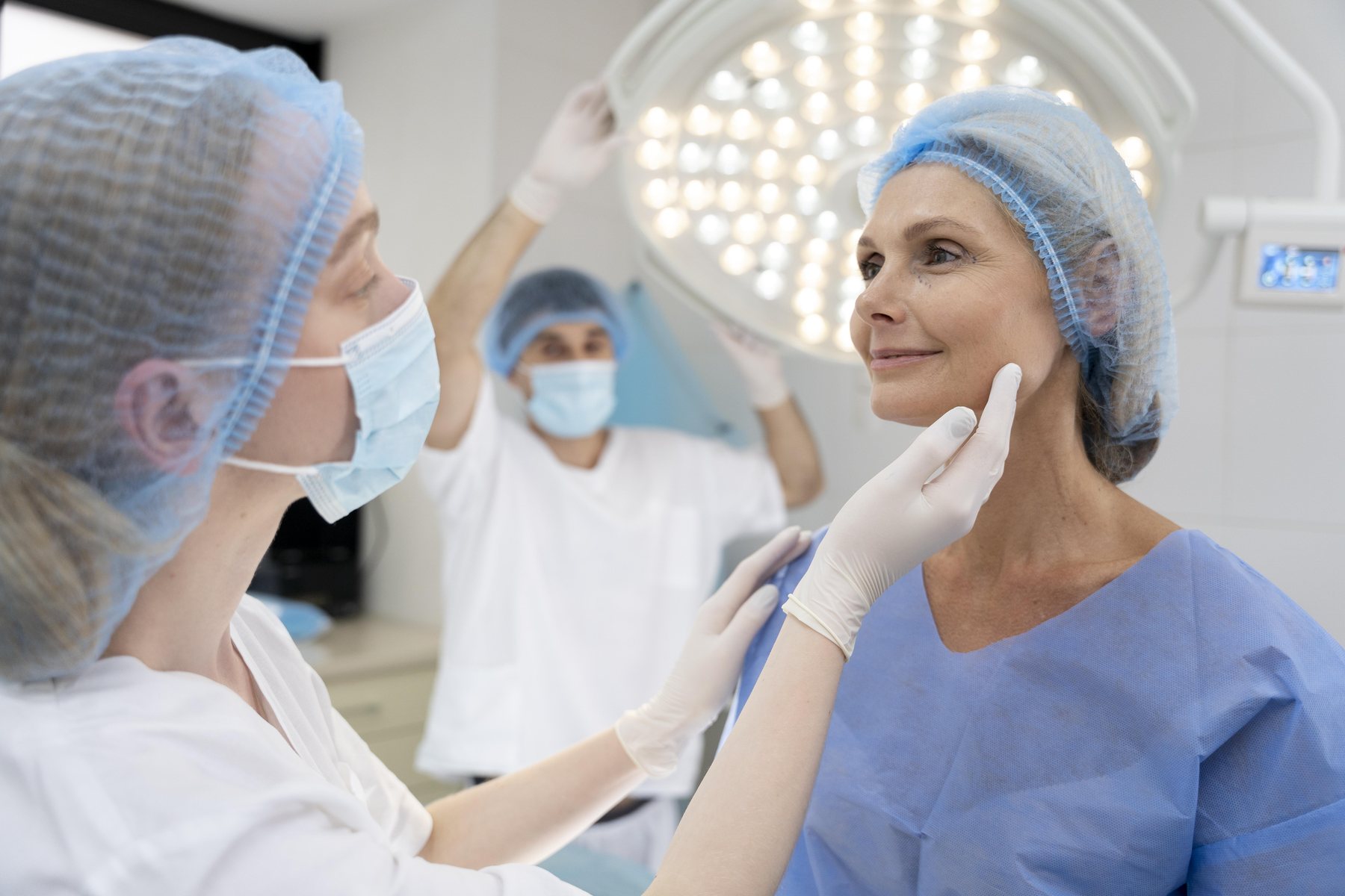 Chirurgie esthétique du visage — Esthétique Mayar